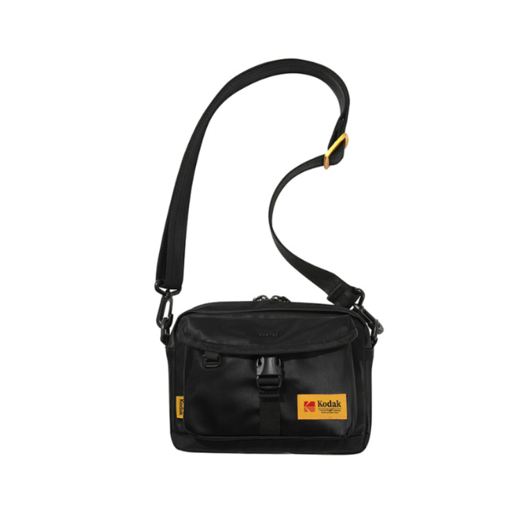 Essential | Mini Messenger Bag