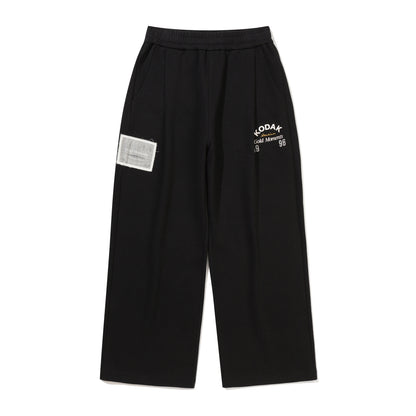 Gold Moment Tuck Wide Sweatpants