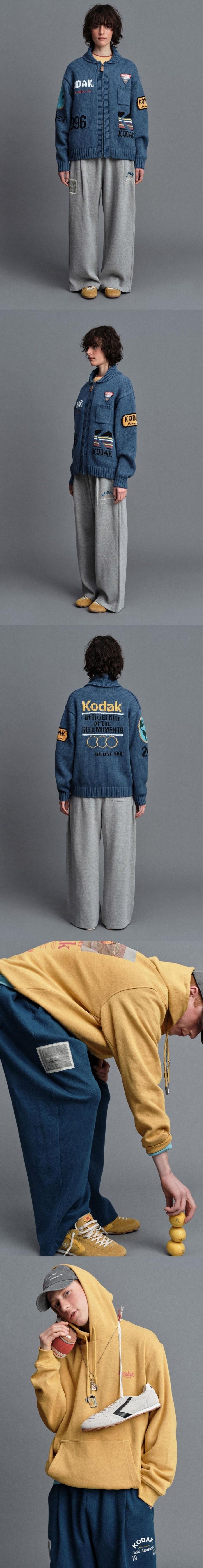 Gold Moment Tuck Wide Sweatpants