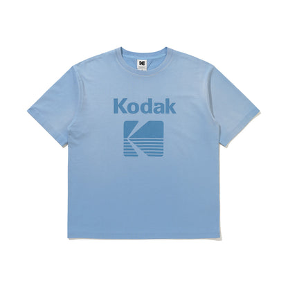 KODAK Flash Washing | Blur Washing Logo Semi-Oversized Short Sleeve T-Shirt — K6323WRSB1 BLU — image 1